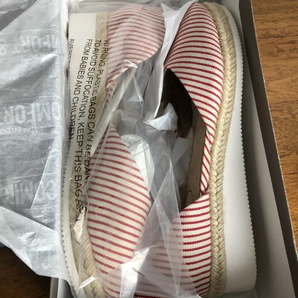 Espadrilles sz 8.5 Wide NIB - Picture 5 of 7